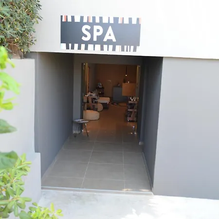 Cook's Club Rhodes 酒店