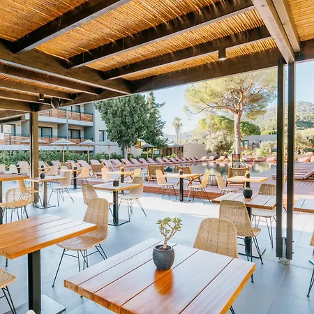 Cook's Club Rhodes מלון 4*